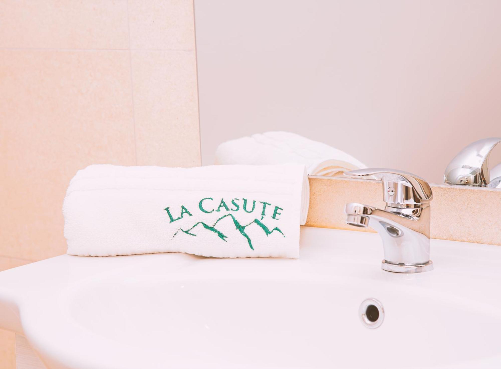 La Casute Hotel Capatineni-Paminteni Luaran gambar